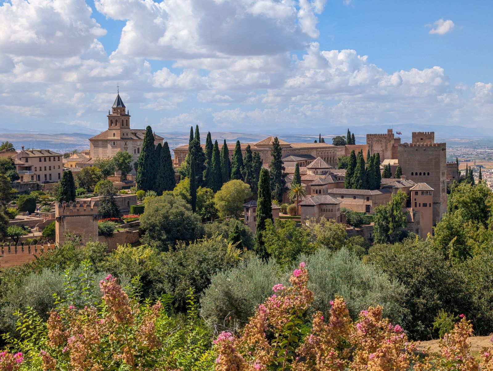 Jardines y palacio de la Alhambra de Granada